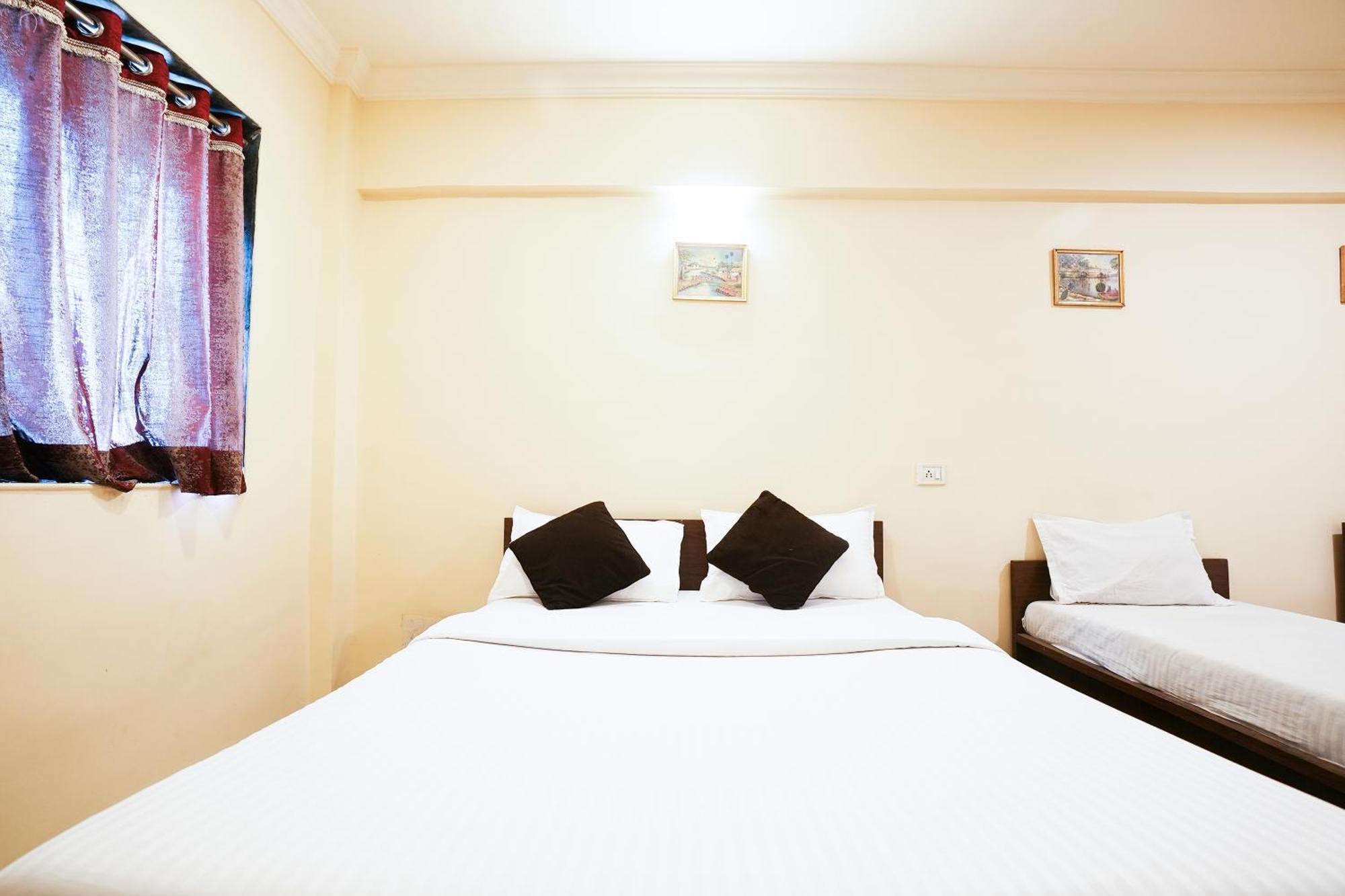 Hotel Della Comfort Near Ambreshwar Shiv Mandir, Ambernath Amarnath Екстер'єр фото
