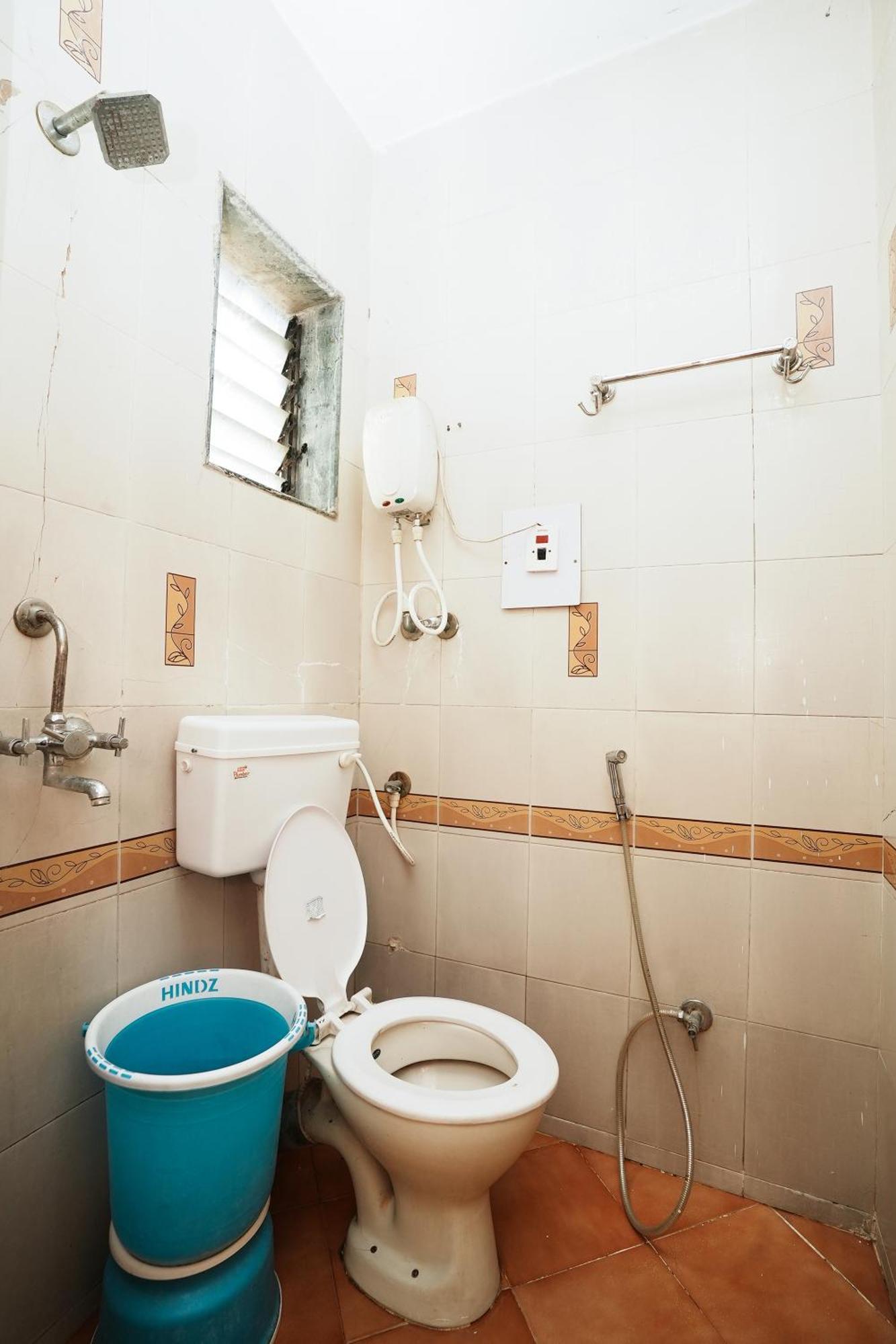 Hotel Della Comfort Near Ambreshwar Shiv Mandir, Ambernath Amarnath Екстер'єр фото
